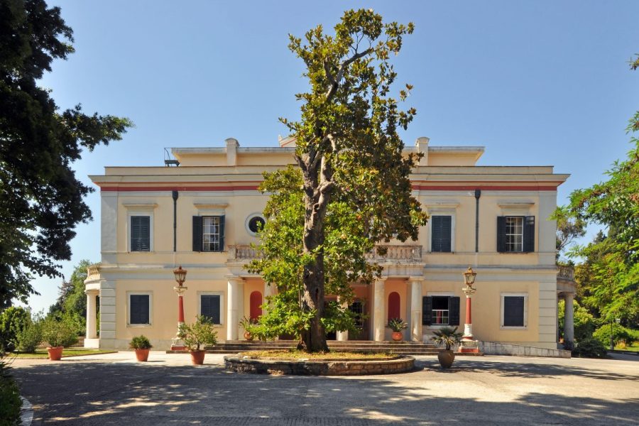 MON REPO PALACE & CORFU TOWN PRIVATE TOUR